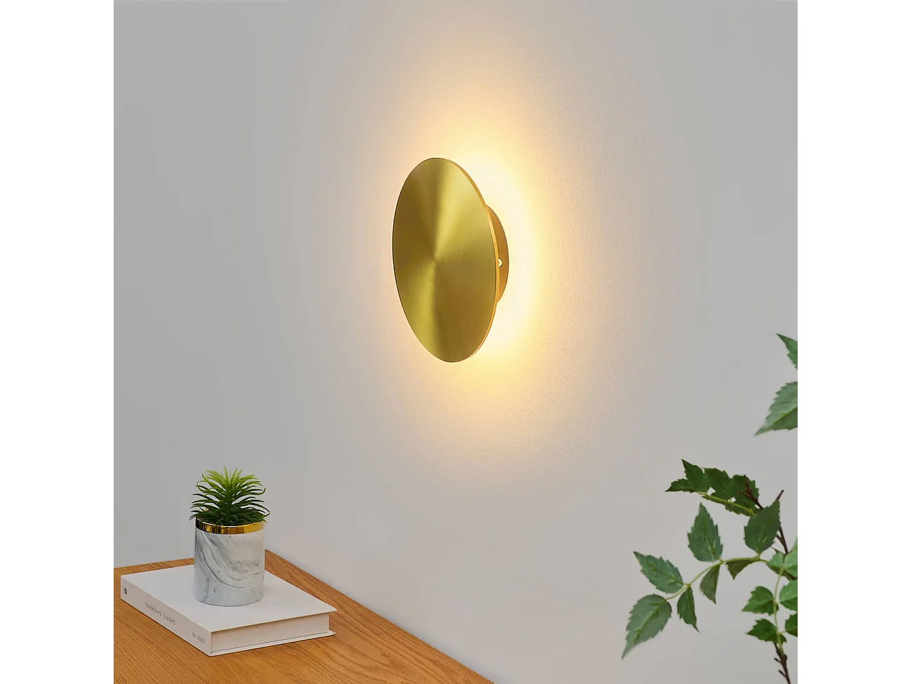 Applique murale ronde finition laiton LED intégrée 18 cm - Dorenis