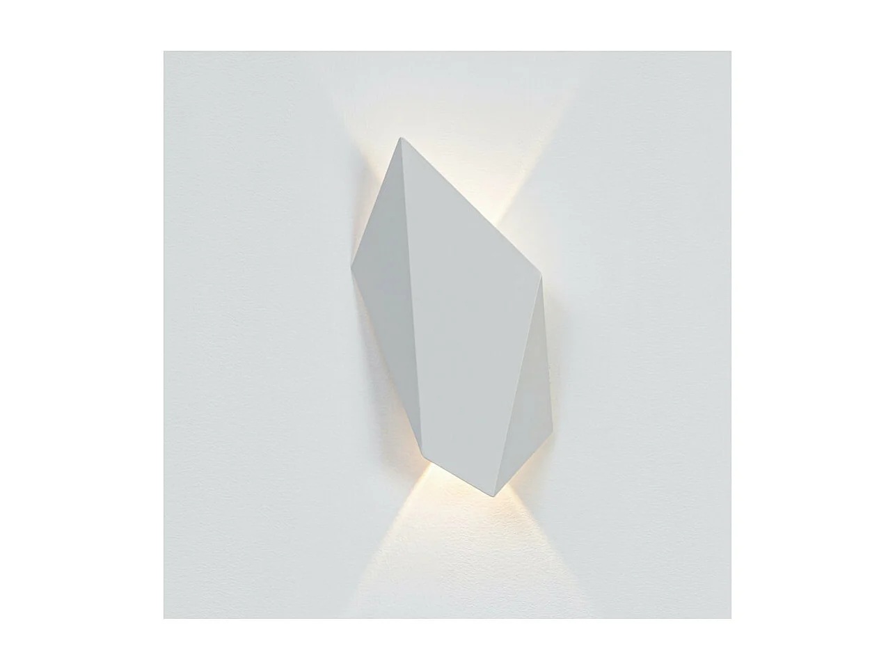 Applique blanche LED au design géométrique - Giada