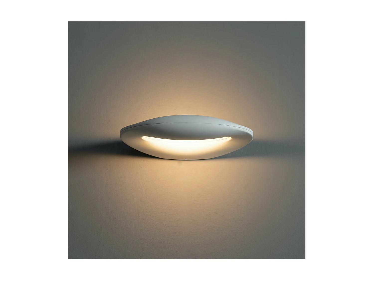 Applique blanche design LED aux courbes arrondies  - Melia