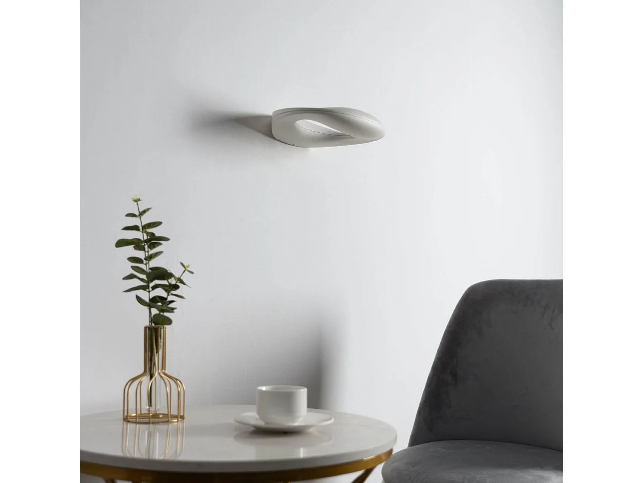 Applique blanche design LED aux courbes arrondies  - Melia