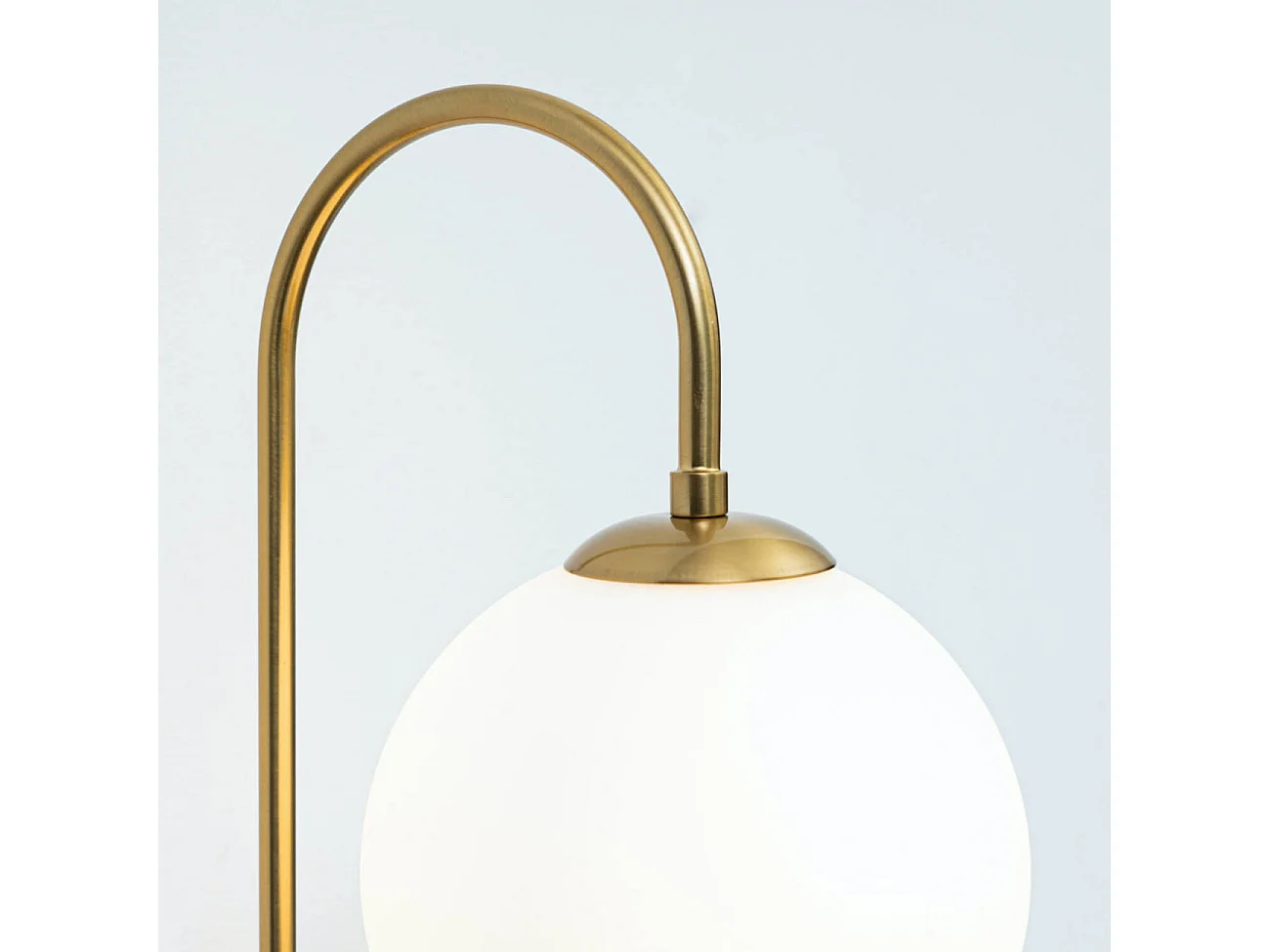 Applique vintage métal doré et verre blanc - Oriol