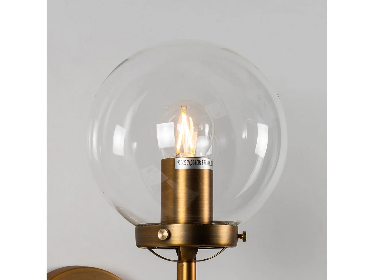 Applique Murale avec boule en Verre Transparent - Zenith