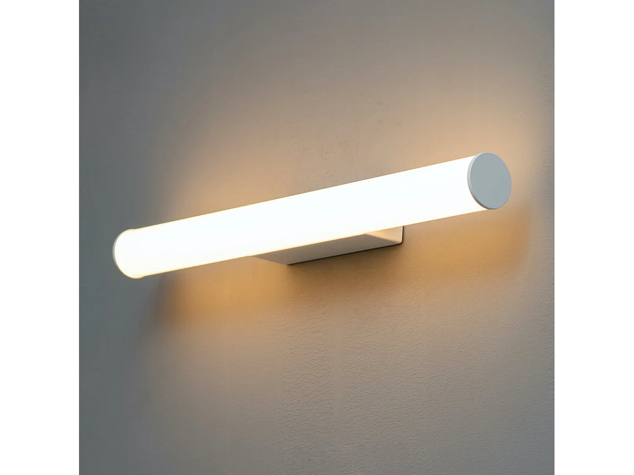 Longue applique LED design en aluminium IP54 - Masuda