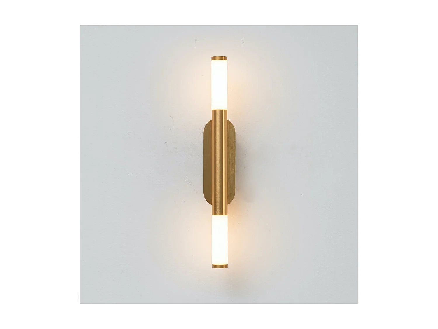 Applique LED  double éclairage doré - Barletta