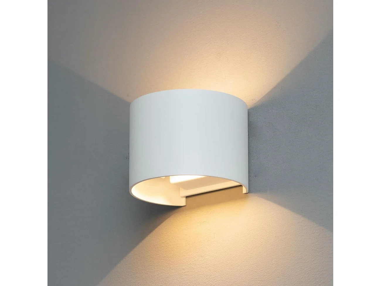 Applique LED Blanche IP65 - Cosmic