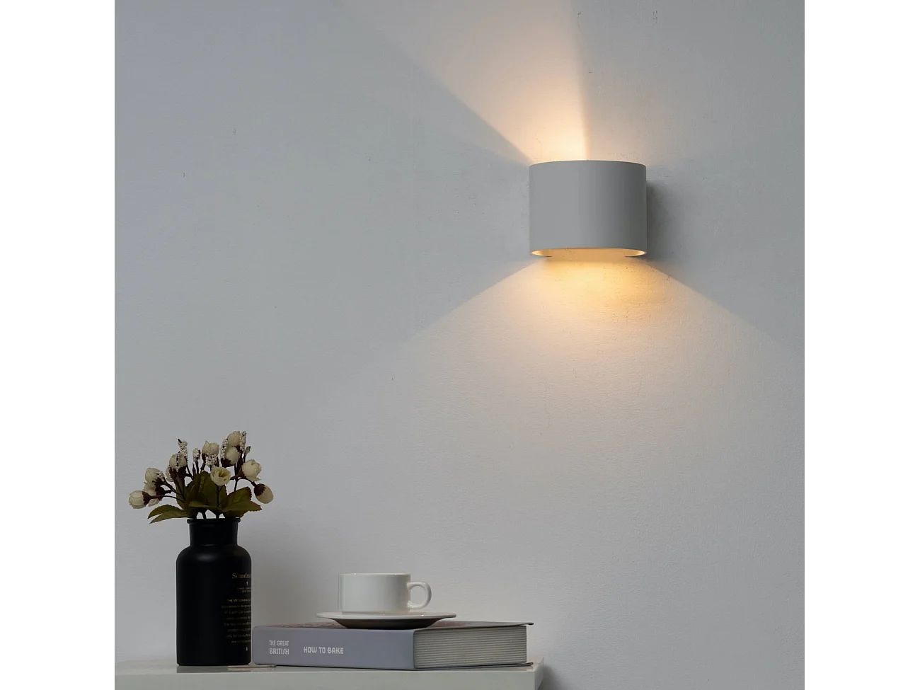 Applique LED Blanche IP65 - Cosmic