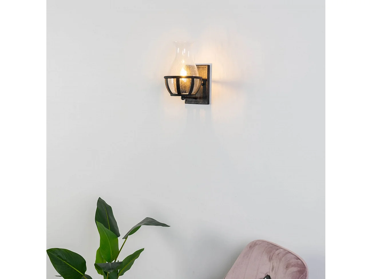 Applique Murale Noire avec Vase en Verre - Elerina