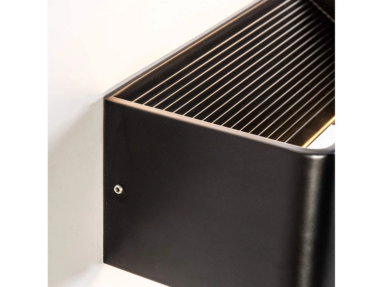 Applique noire LED compatible avec variateur  - Quadra