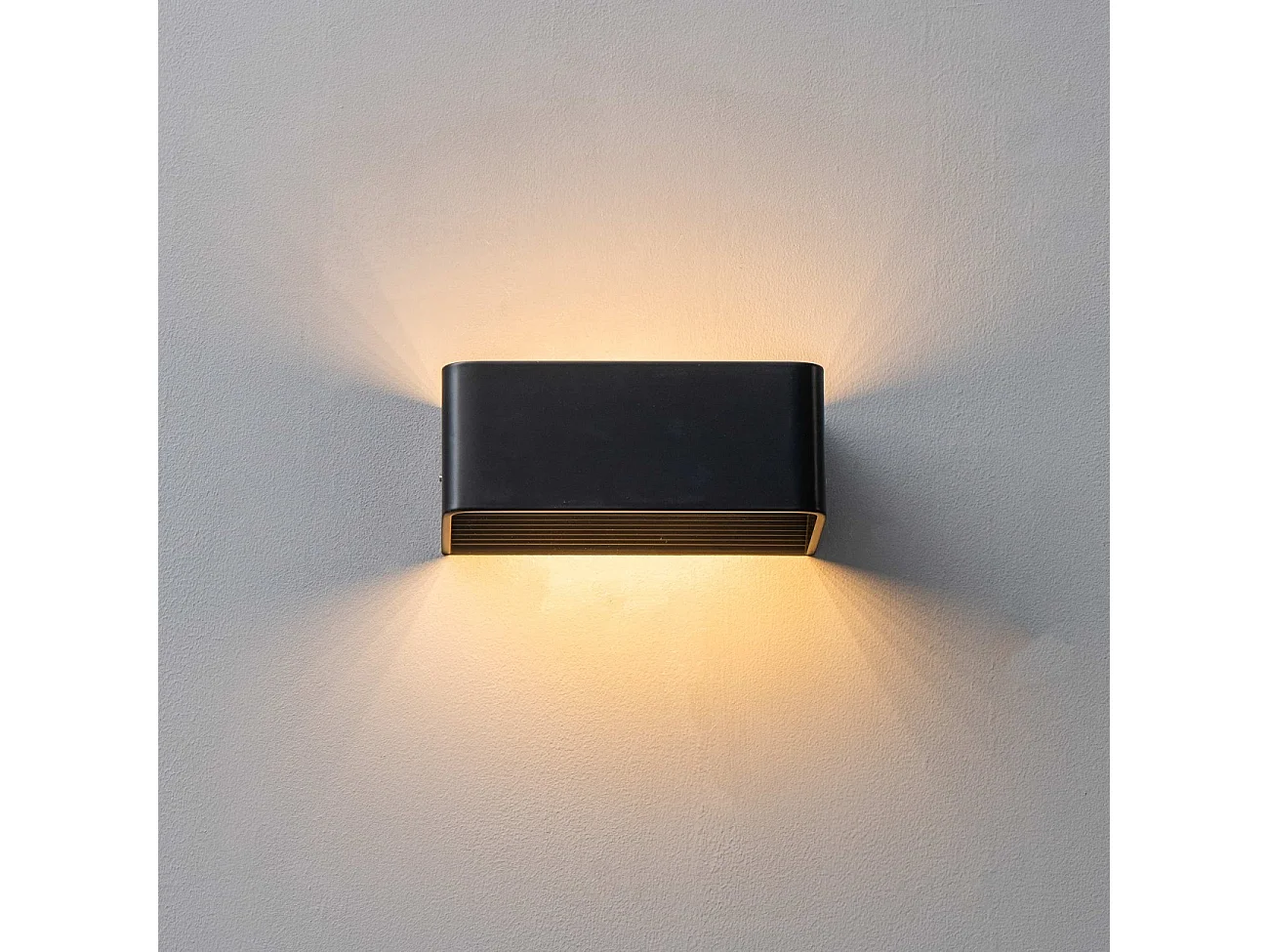 Applique noire LED compatible avec variateur  - Quadra