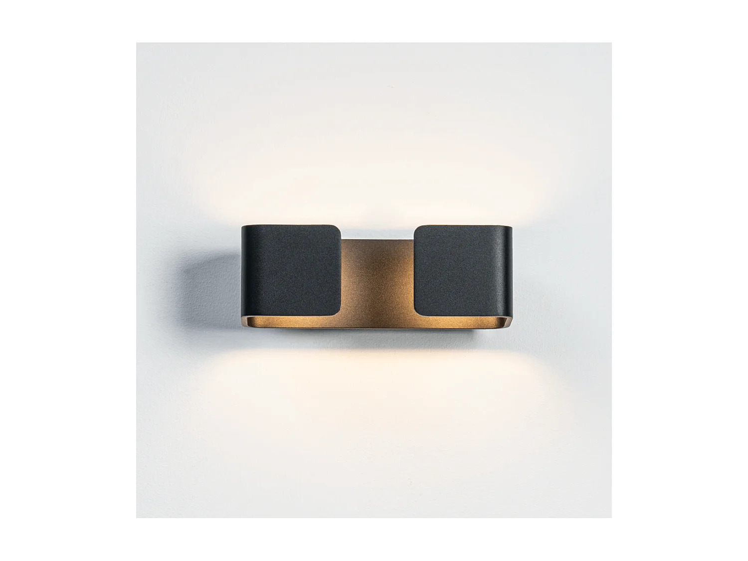 Applique design rectangulaire noire - Foss