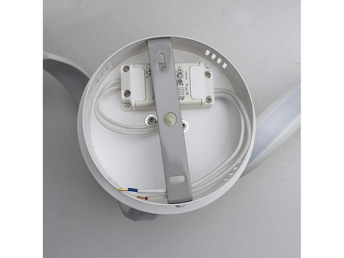 Applique ruban spirale LED blanche - Kauai