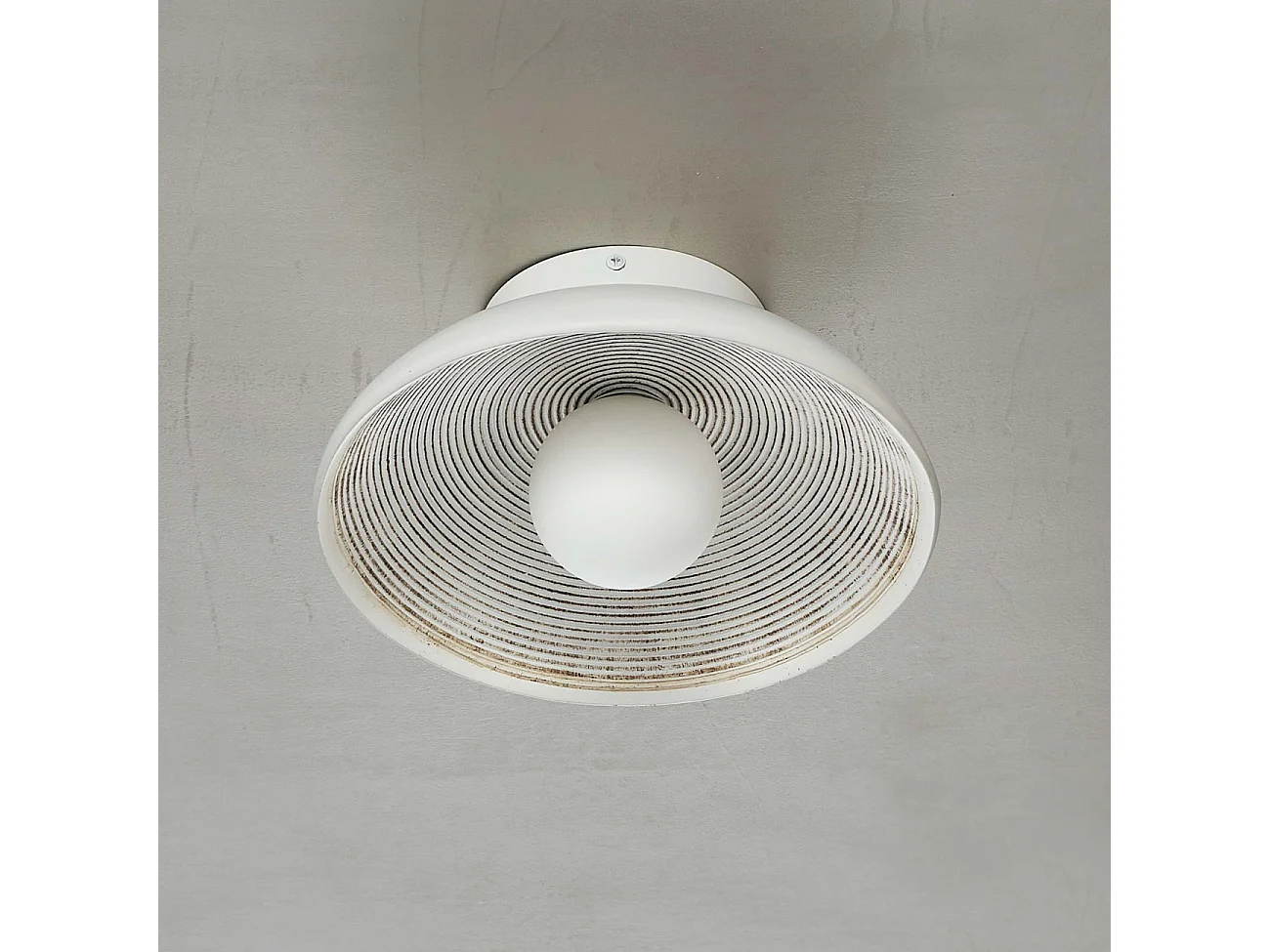 Applique ou petit plafonnier rond 27 cm en résine - Amaya