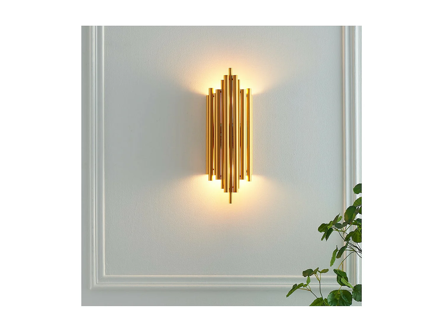 Applique murale dorée en aluminium - Rosela