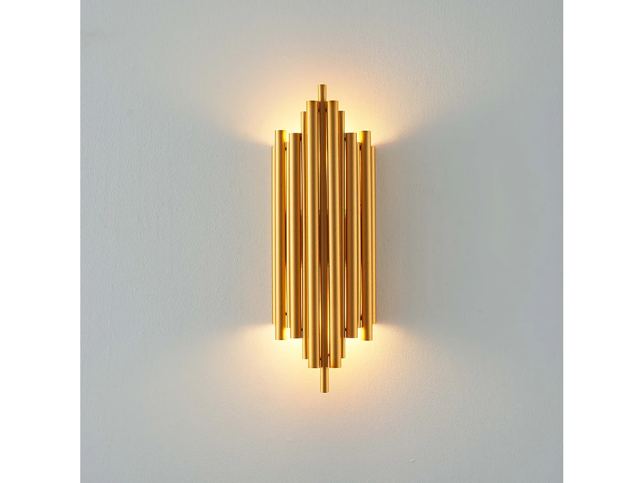 Applique murale dorée en aluminium - Rosela