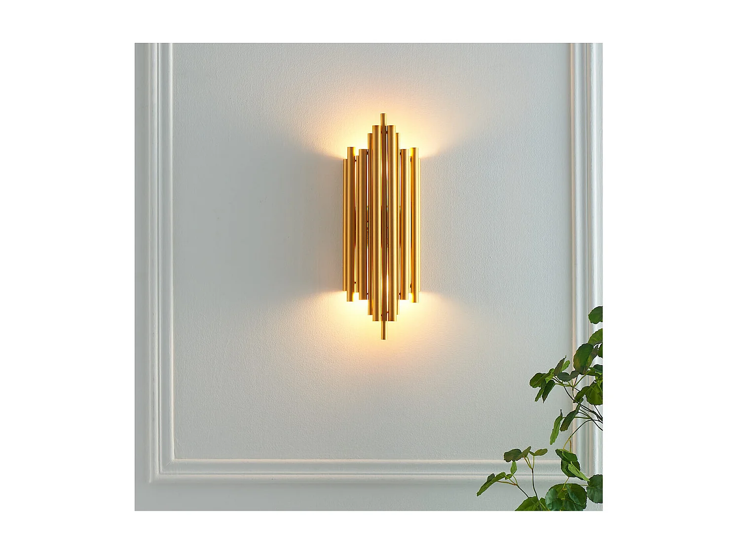 Applique murale dorée en aluminium - Rosela