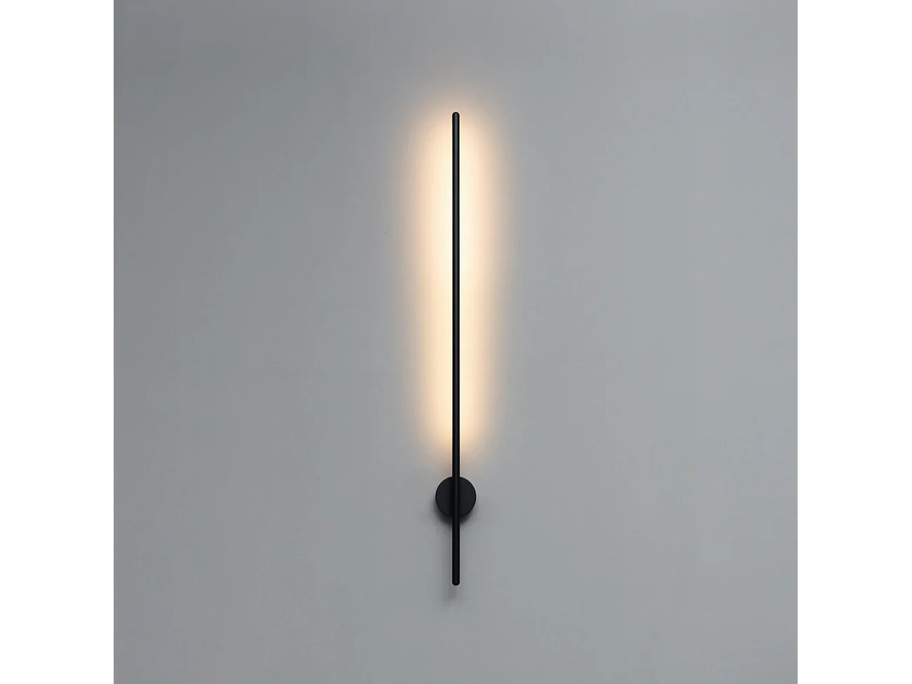 Applique longiligne noire lumière indirecte LED - Mandal