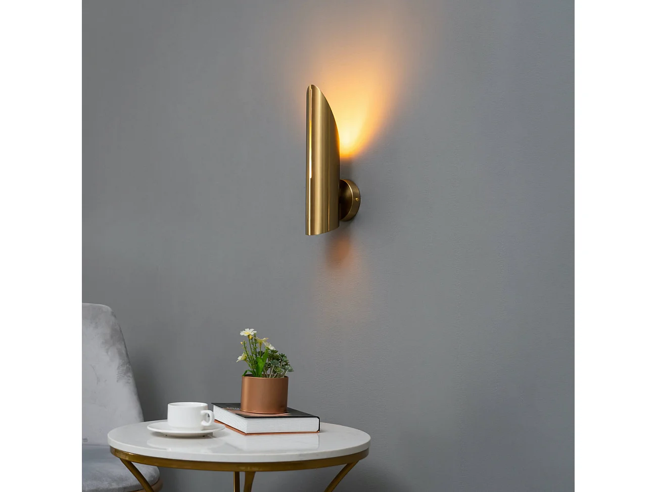 Applique murale cylindre doré lumière indirecte - Tingo