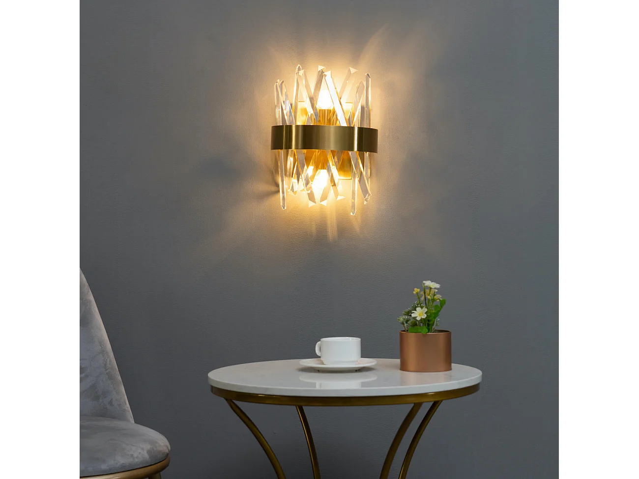 Applique murale luxe en cristal et métal doré - Ivanna