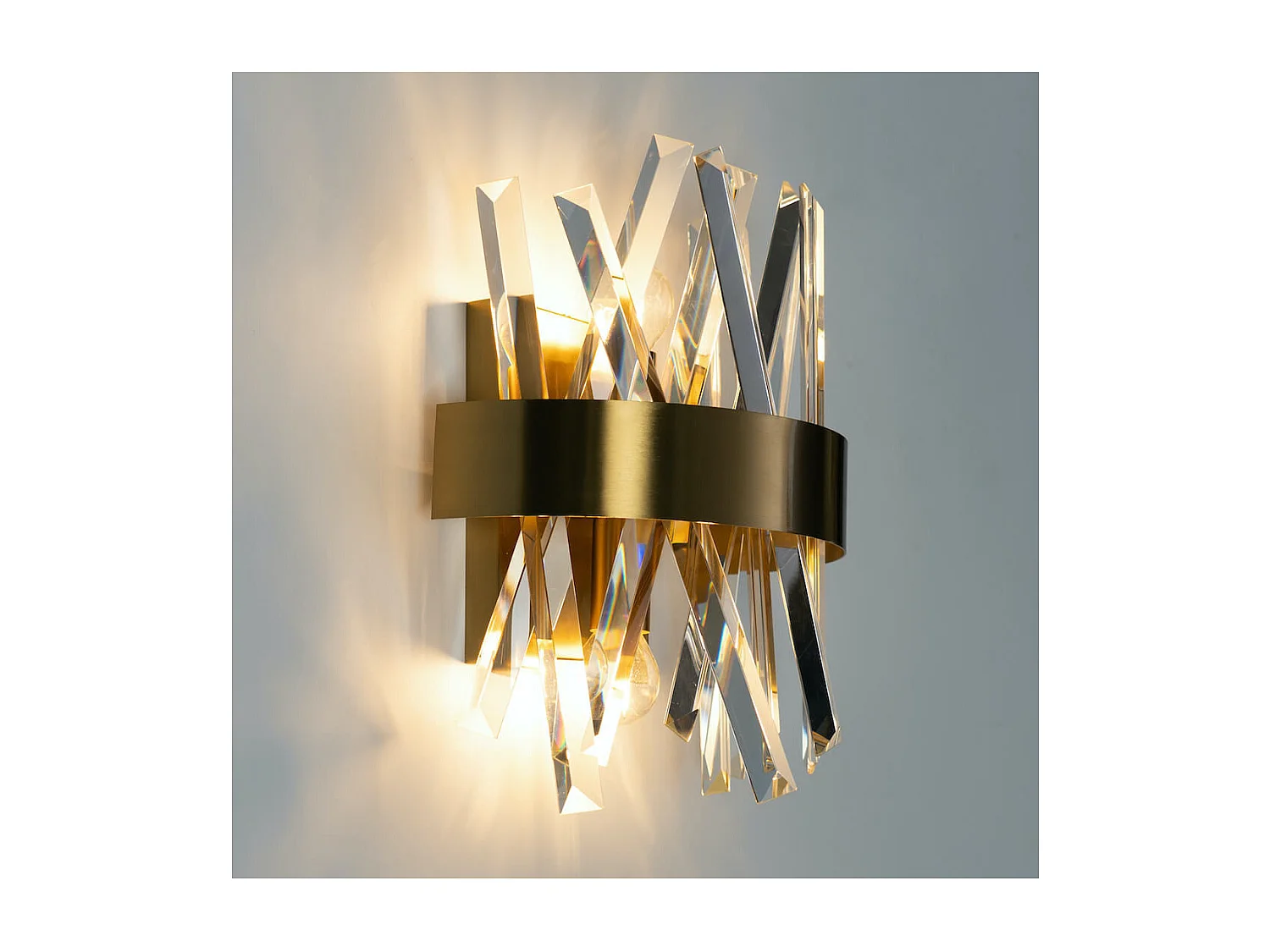 Applique murale luxe en cristal et métal doré - Ivanna