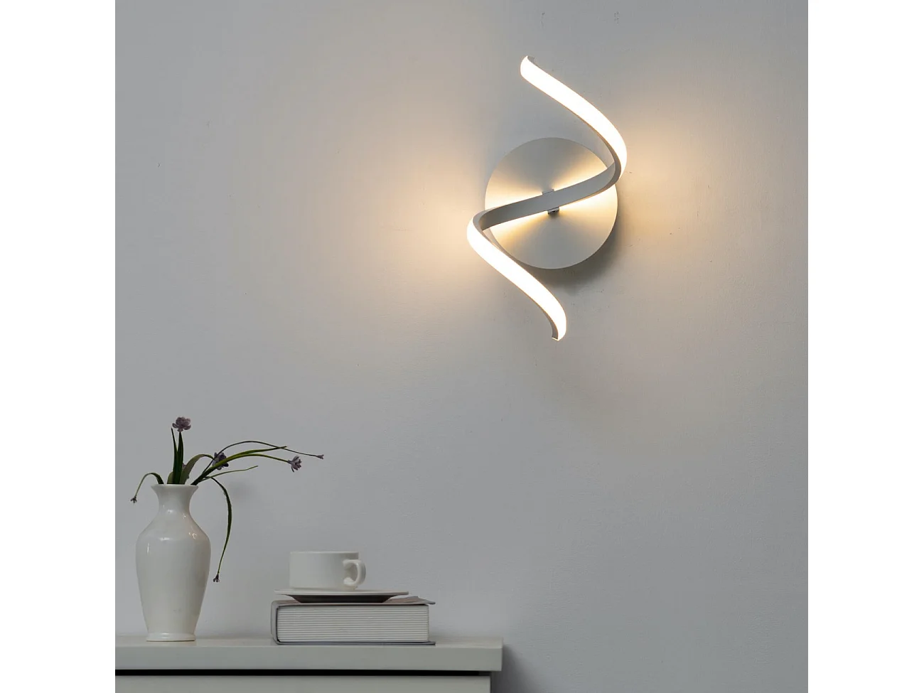 Applique murale tres design LED - Vortex