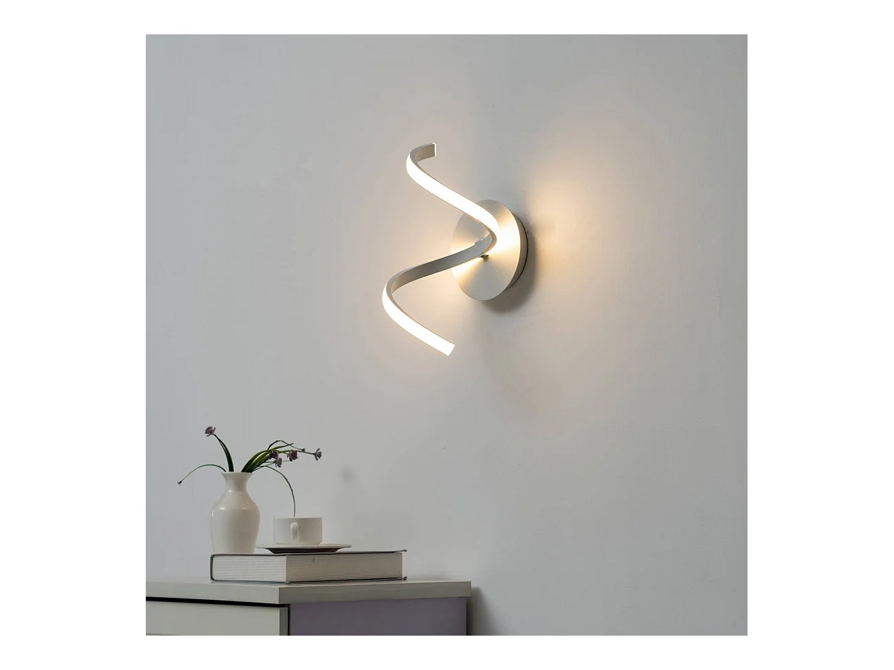 Applique murale tres design LED - Vortex