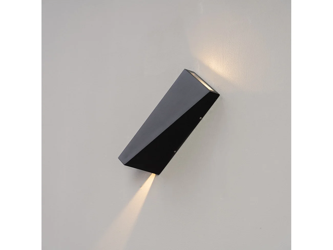 Applique double faisceau LED noir IP54 - Helsinki