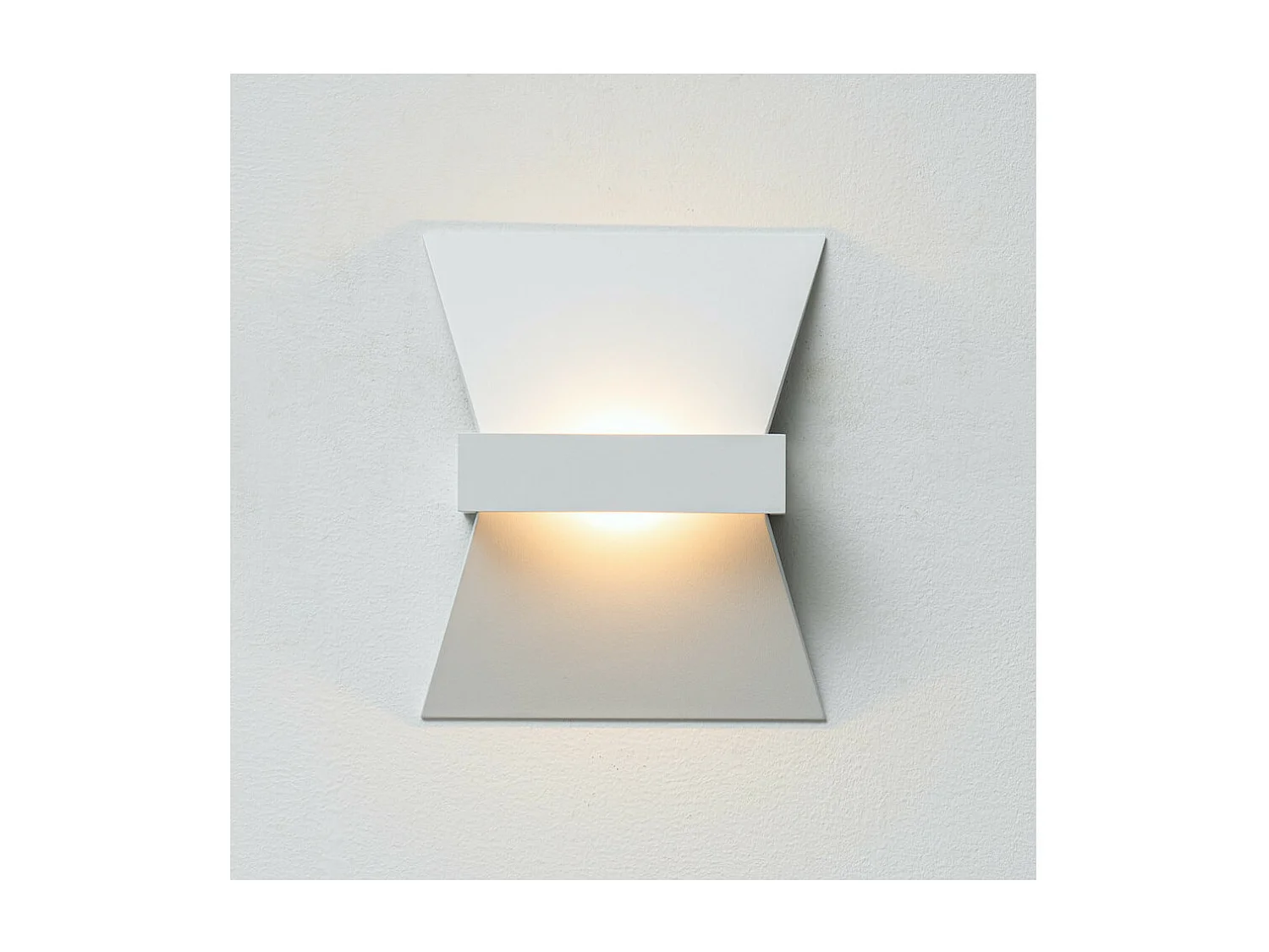 Applique murale moderne design LED 5W - Senja