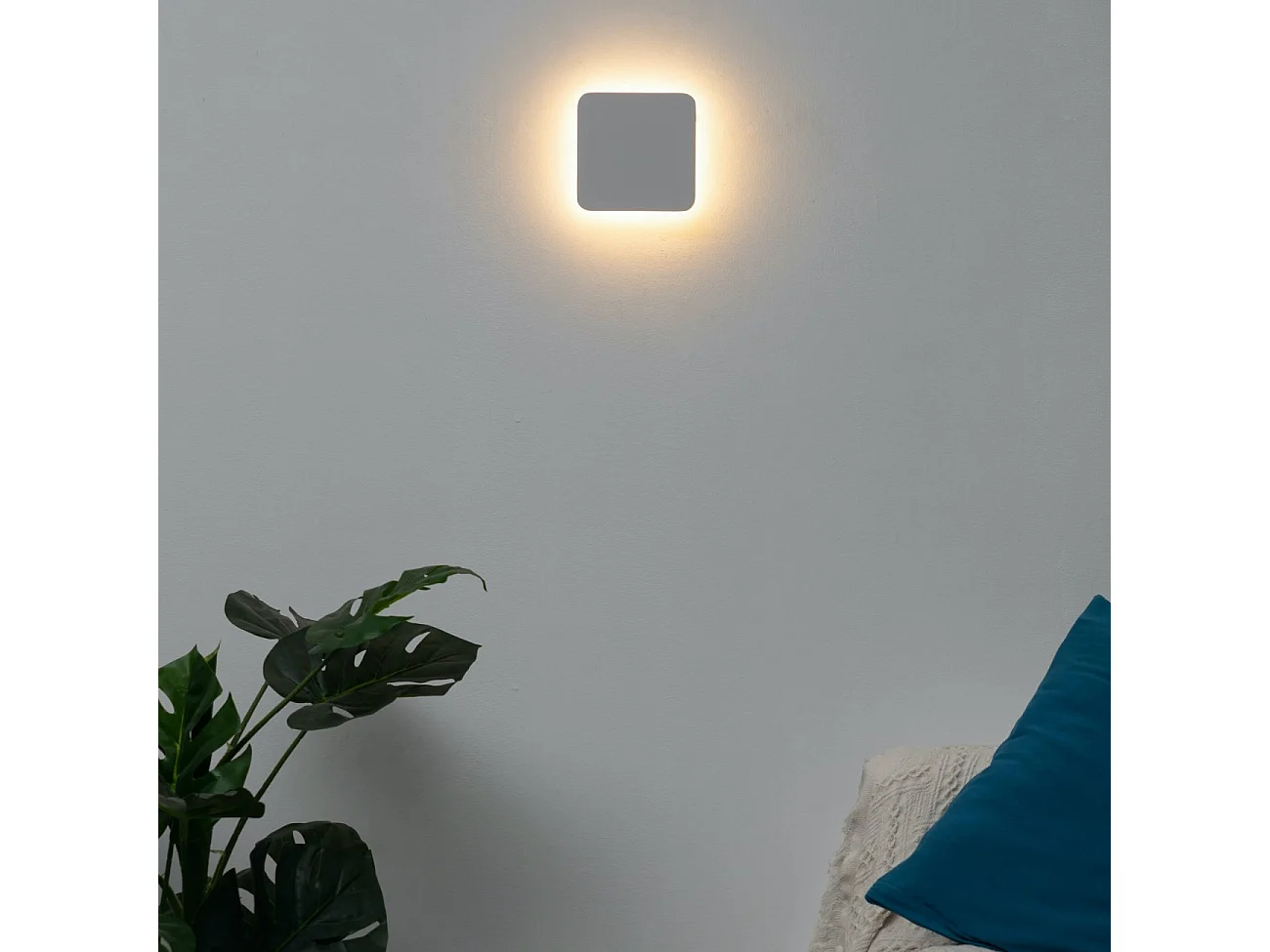 Applique LED carrée bords arrondis minimaliste blanche - Eporedia