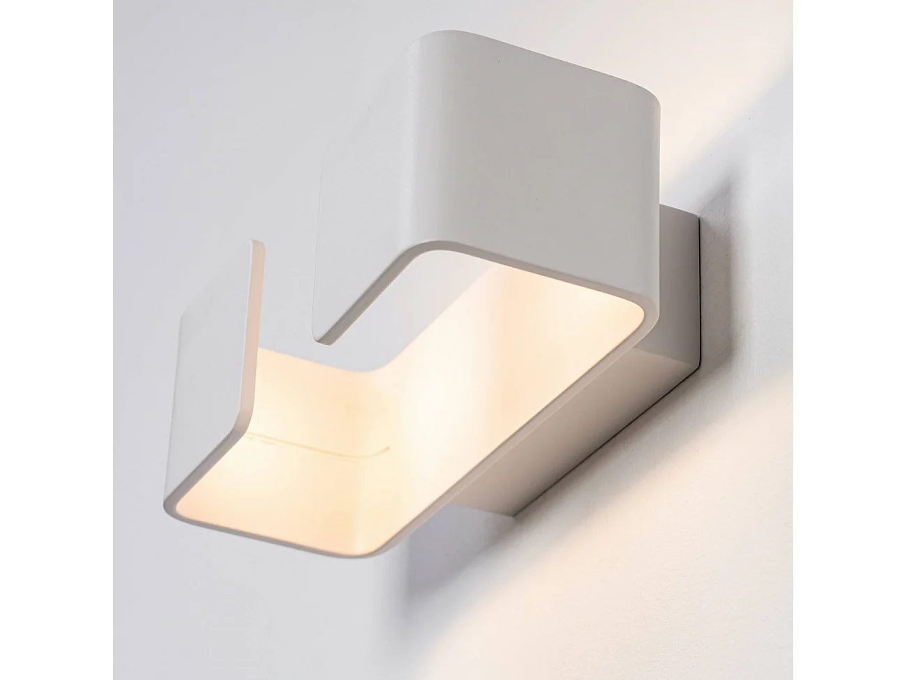 Applique design rectangulaire blanche - Foss