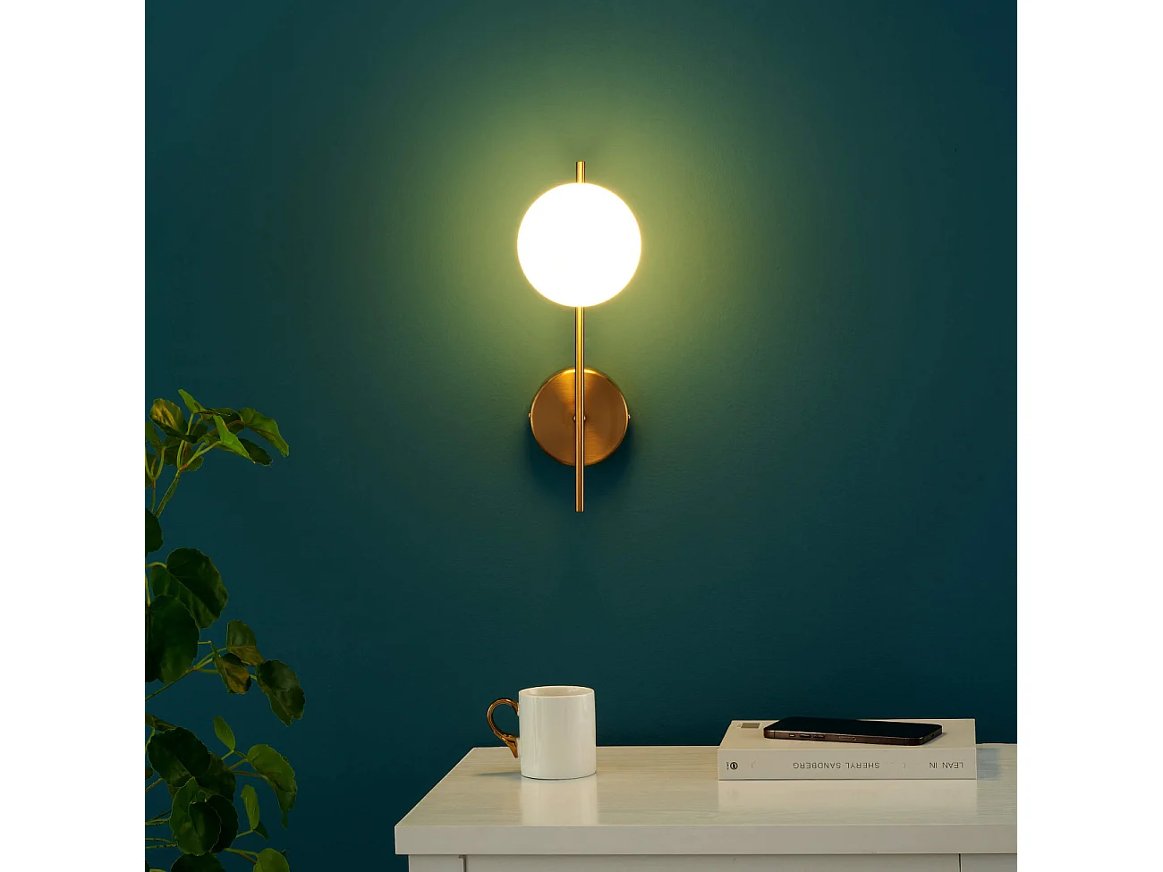 Applique murale globe en verre blanc look vintage - Neira