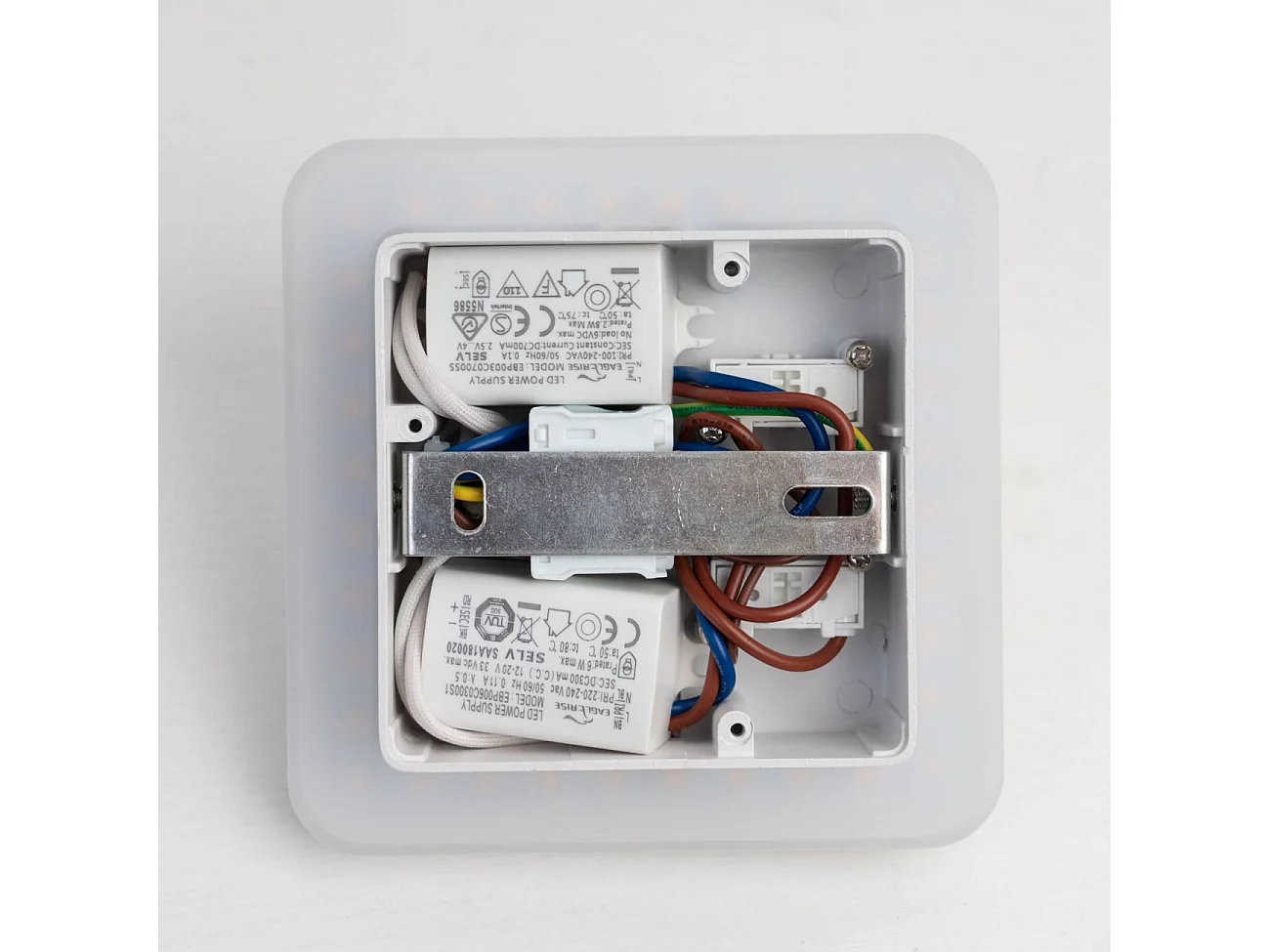 Liseuse double lumière LED multifonctionnelle - Bilbao