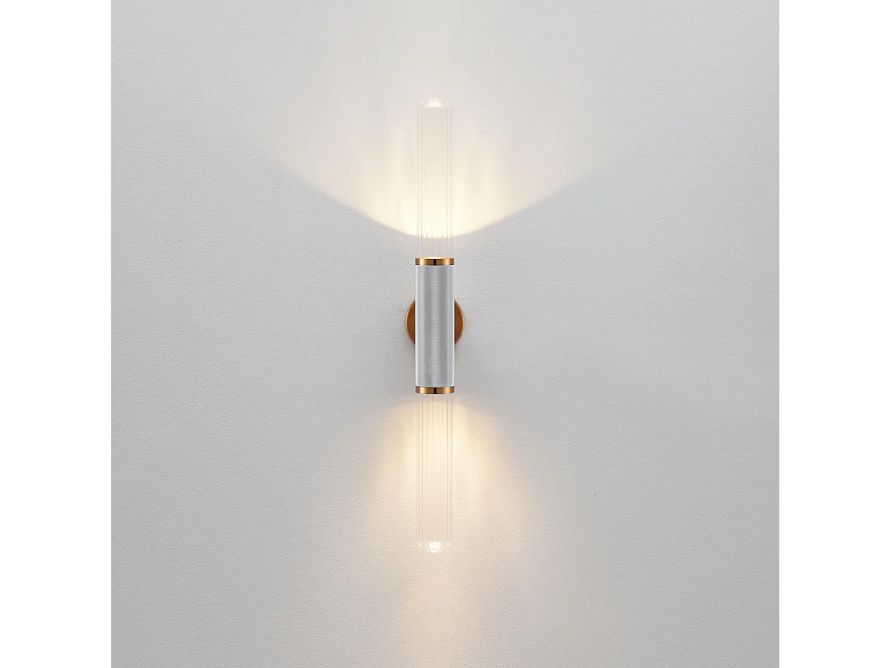 Applique longiligne argent et or double éclairage - Hita