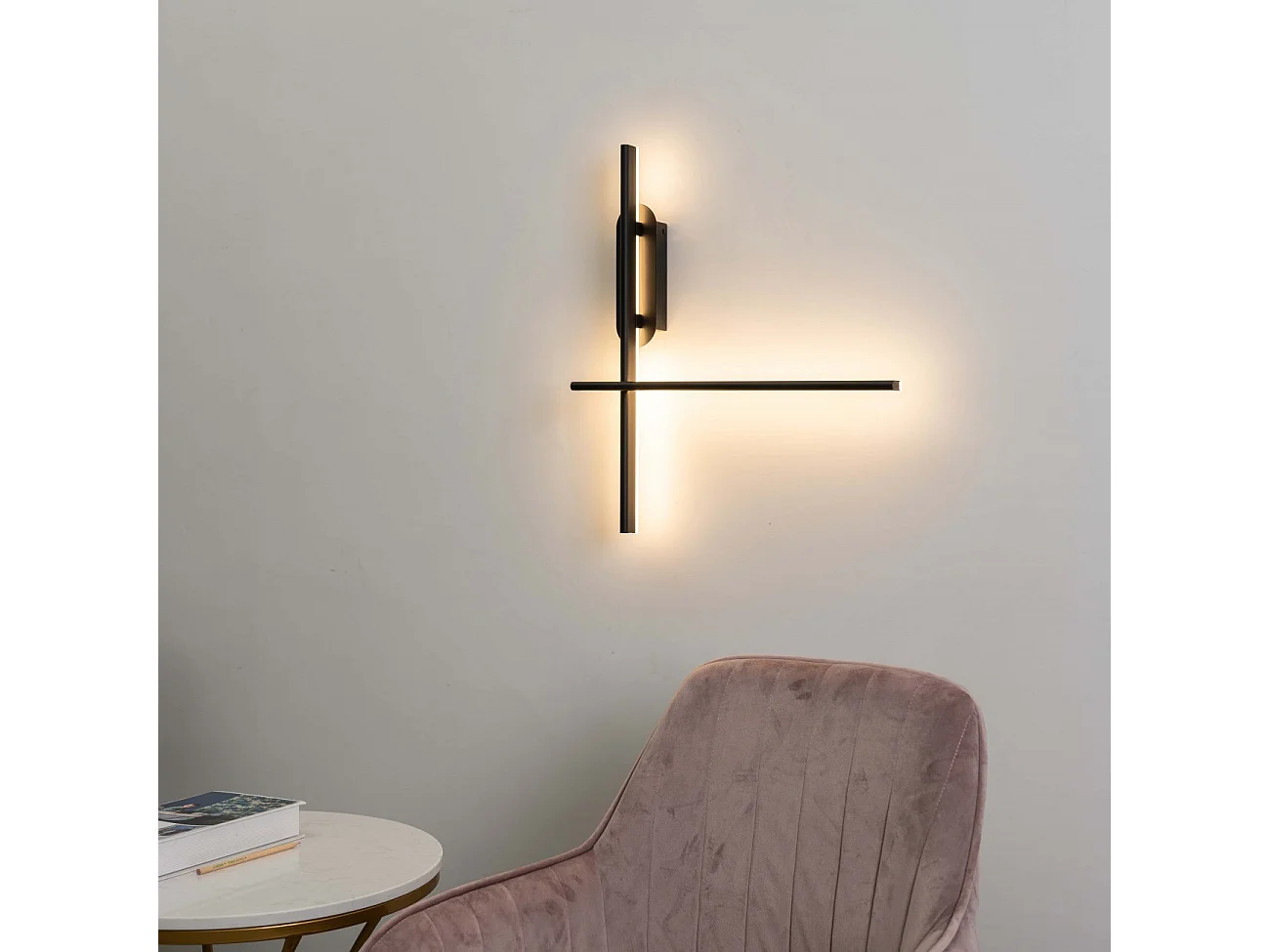 Applique design noire minimaliste - Taranto