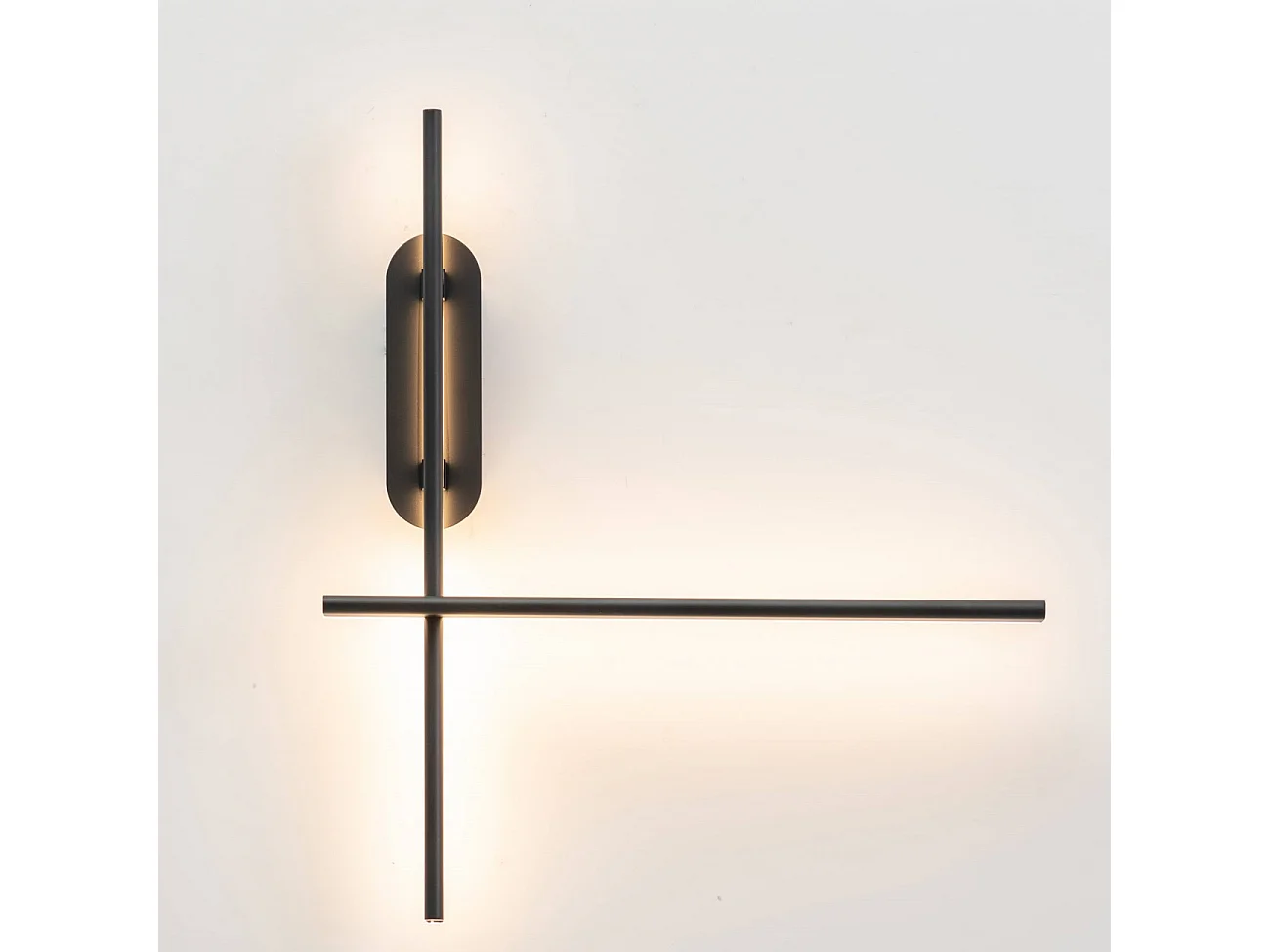 Applique design noire minimaliste - Taranto