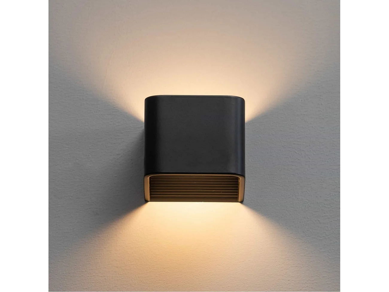 Éclairage mural à LED 6W - noir 10 cm - Quadra