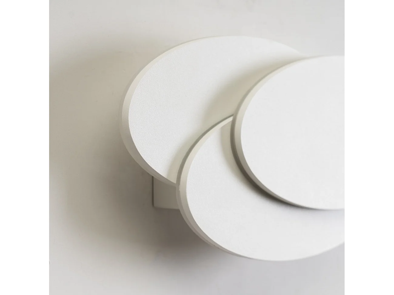 Applique LED ovale blanche - Triple Lunar