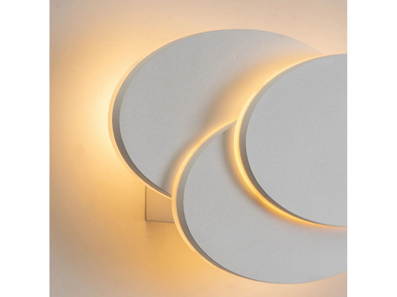 Applique LED ovale blanche - Triple Lunar