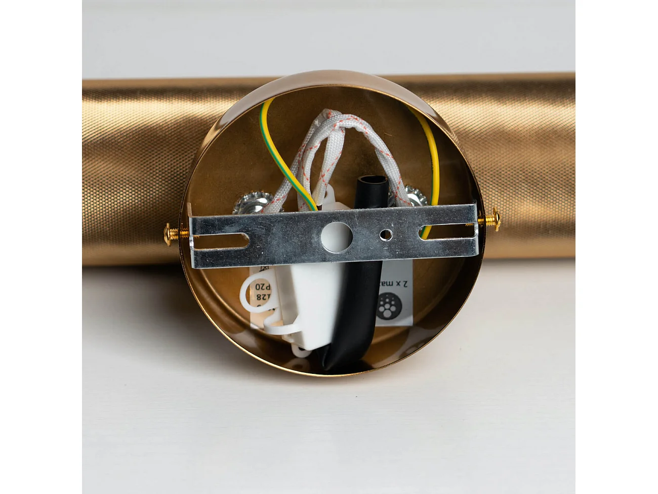 Applique tendance dorée double éclairage LED en métal et verre  - Hita