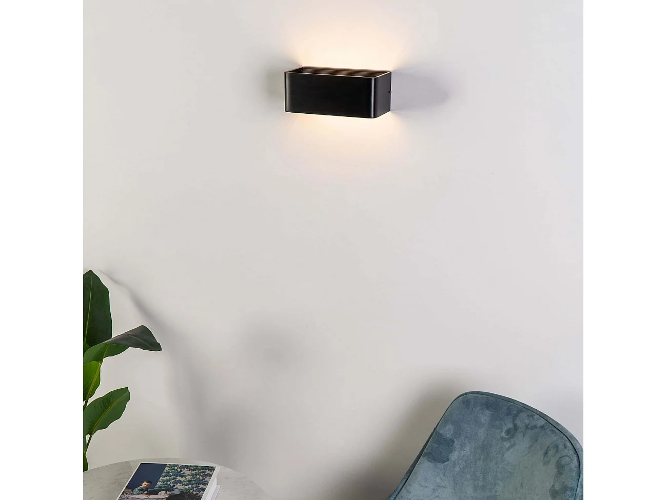 Applique murale tendance noire LED - 20 cm - Quadra