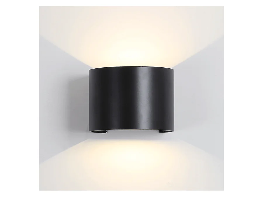 Applique murale LED étanche noire IP65 - Cosmic