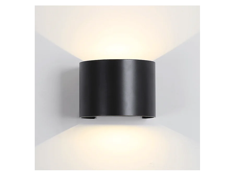 Applique murale LED étanche noire IP65 - Cosmic