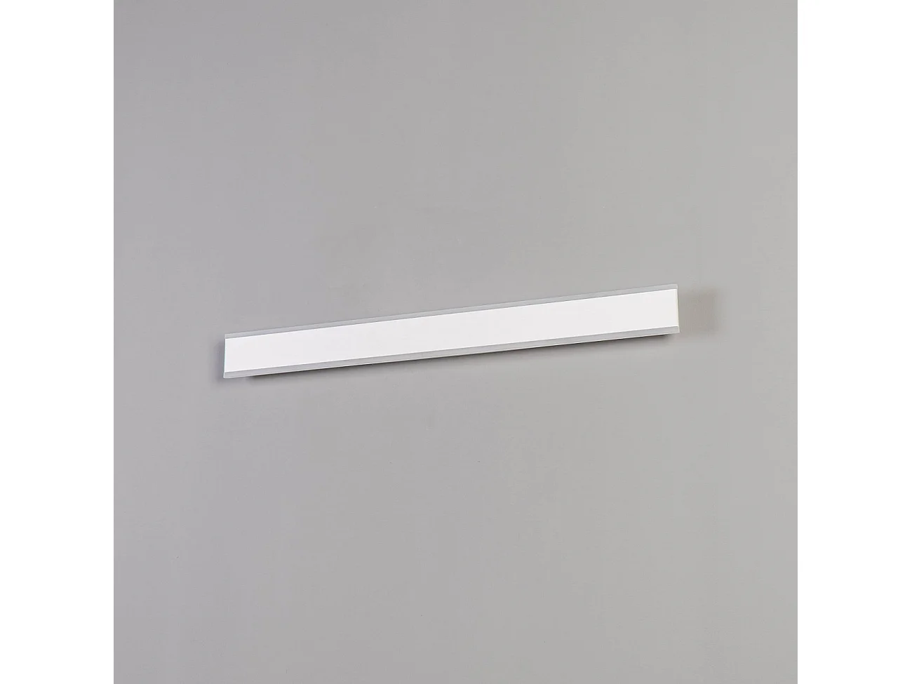 Longue applique LED compatible variateur 80 cm - Bastia