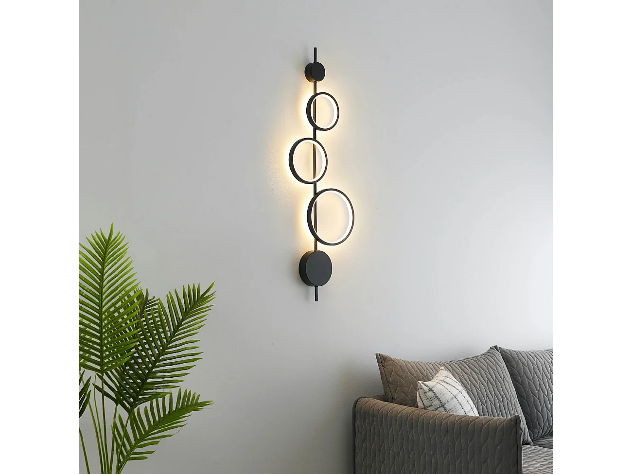 Grande applique graphique noire LED - Saretti