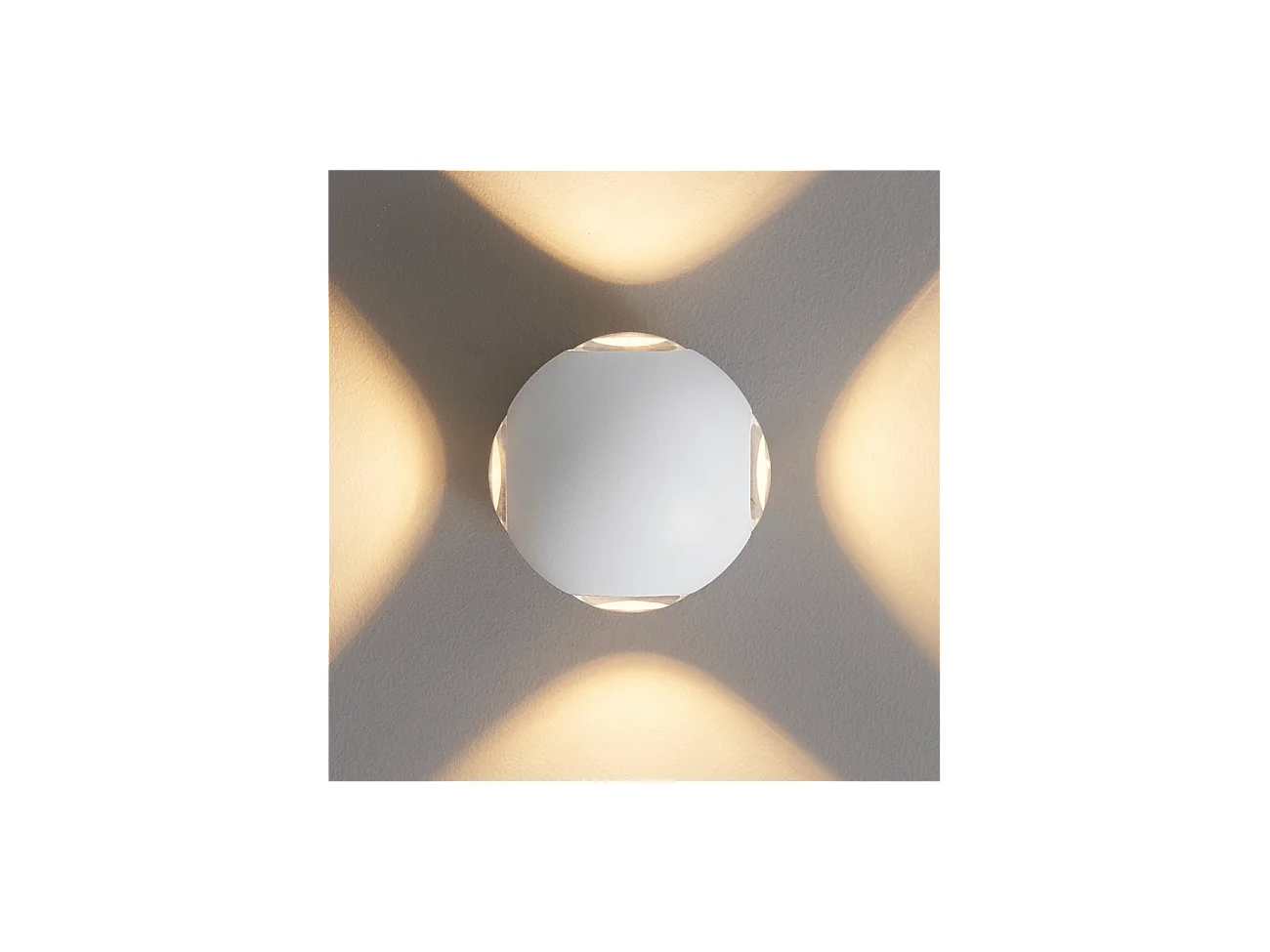 Petite applique blanche multi faisceaux IP54 - Joia