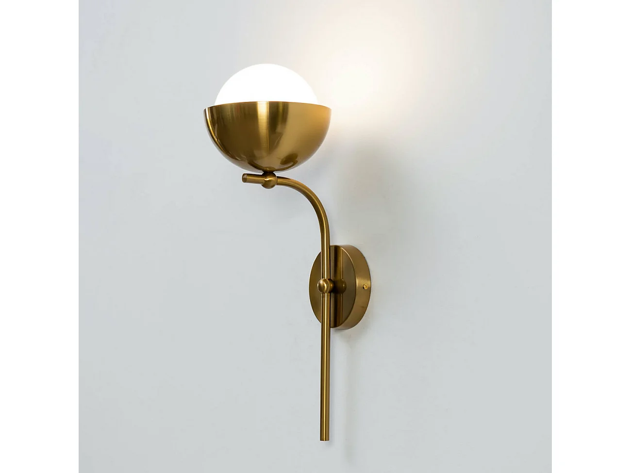 Applique vintage métal laiton et boule en verre - Vania