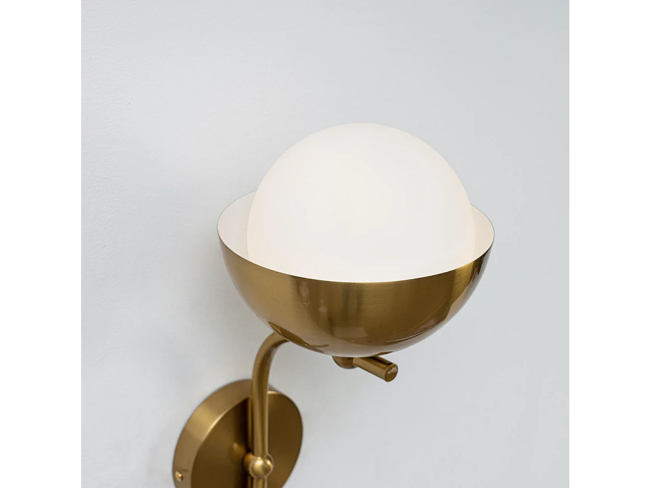 Applique vintage métal laiton et boule en verre - Vania