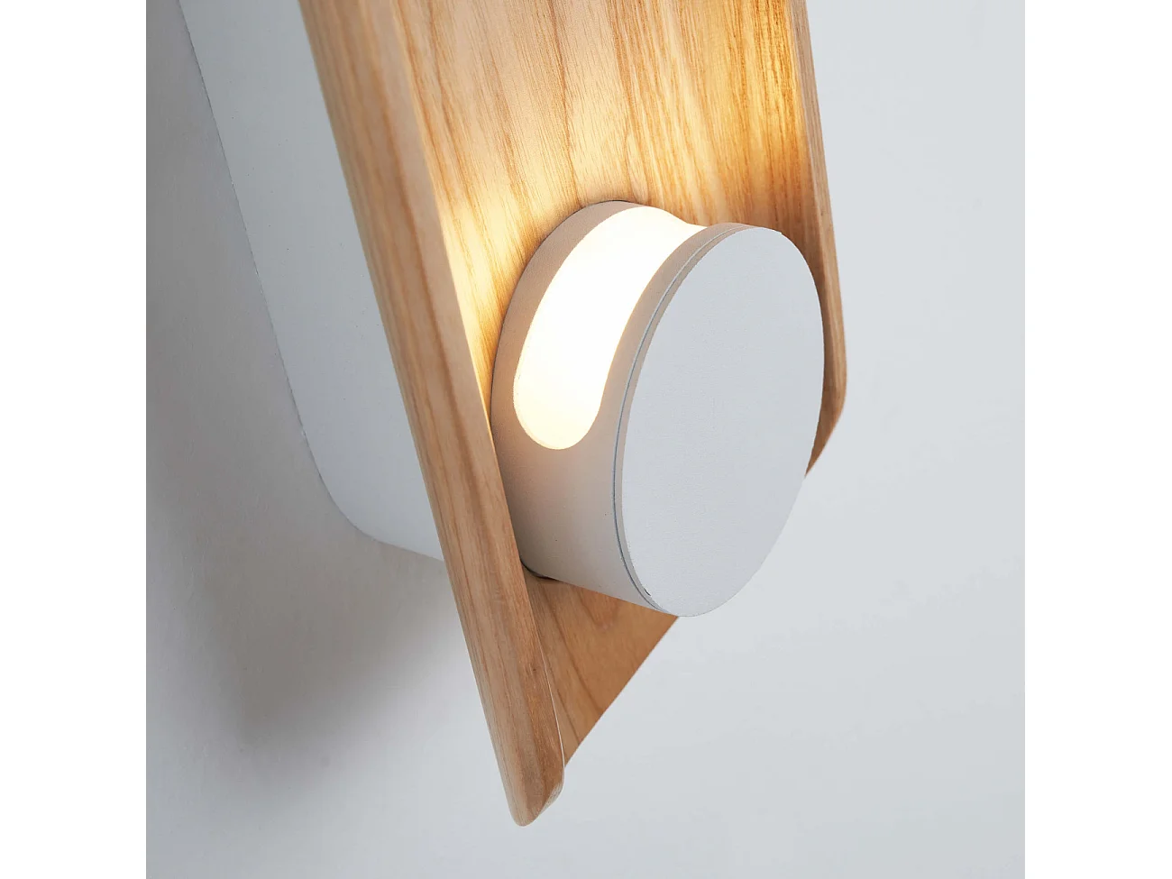 Applique murale bois et métal LED intégrée - Sparrow