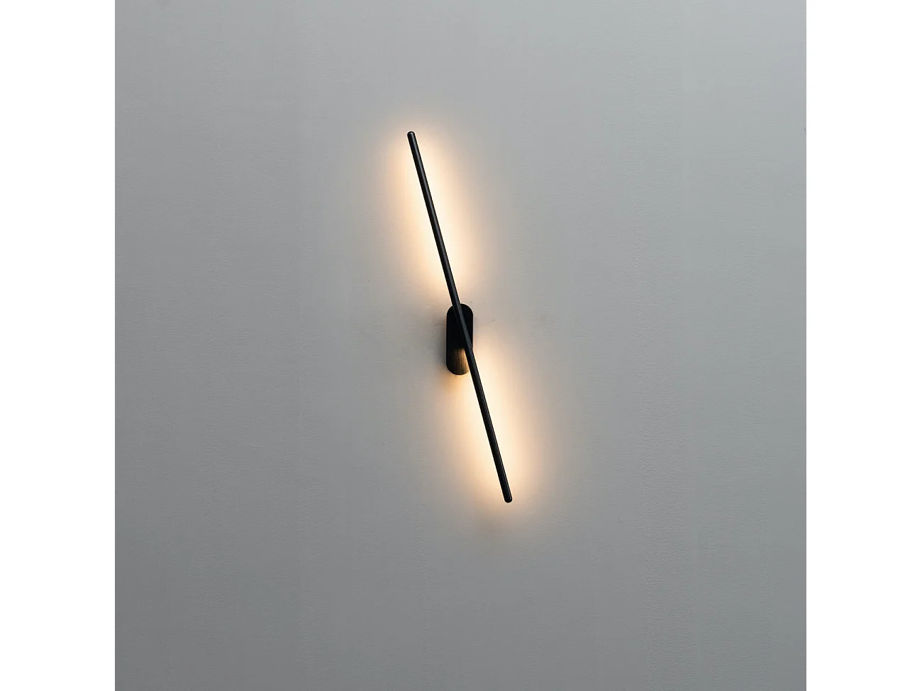 Applique LED design noire - Melbourne