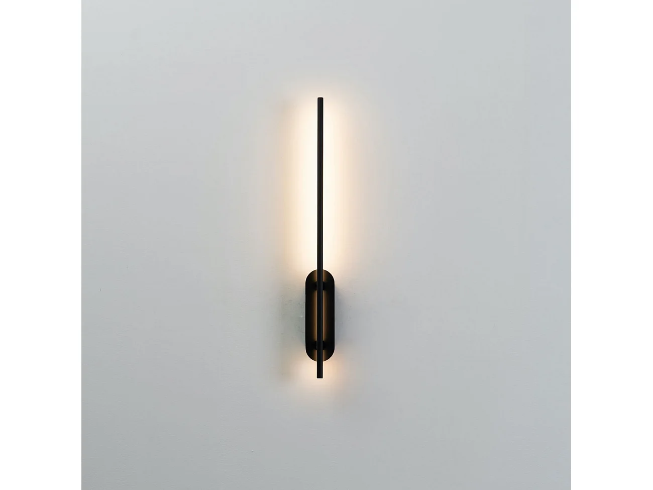 Applique LED design minimaliste - Taranto