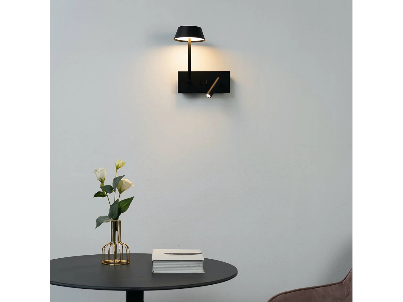 Applique murale LED avec liseuse intégrée  - Fabro